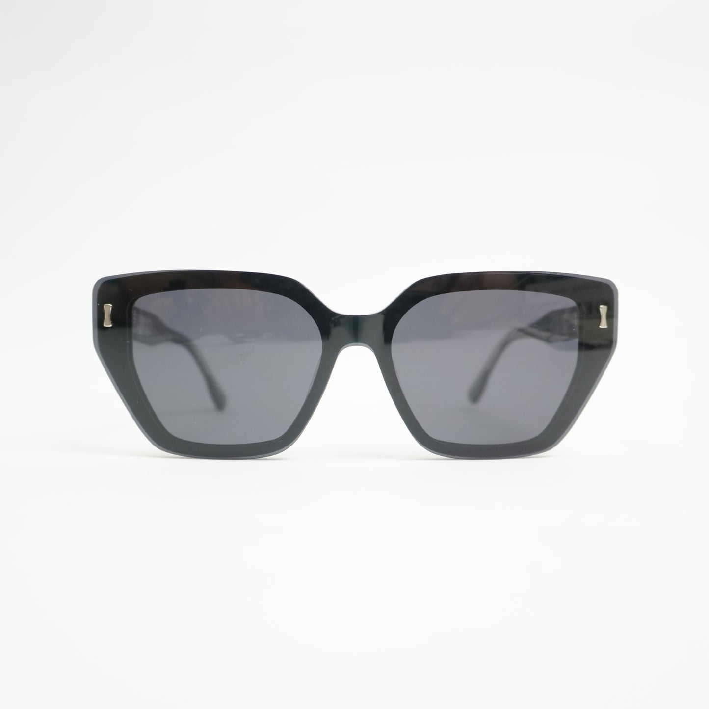 April Eyewear X Husna Clip On Alicia