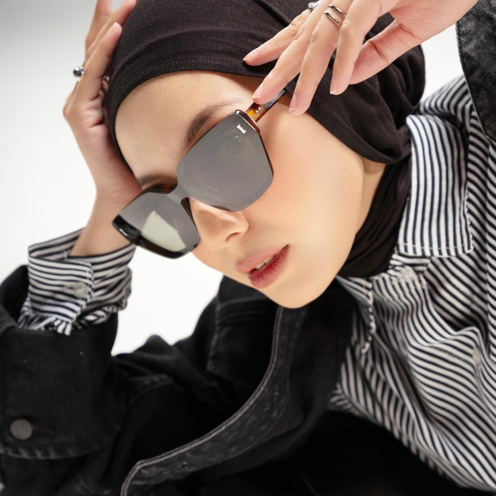 April Eyewear X Husna Clip On Alicia