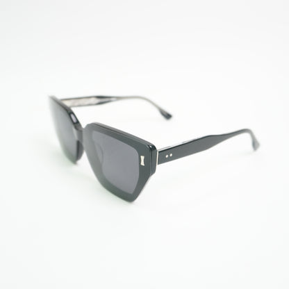 April Eyewear X Husna Clip On Alicia