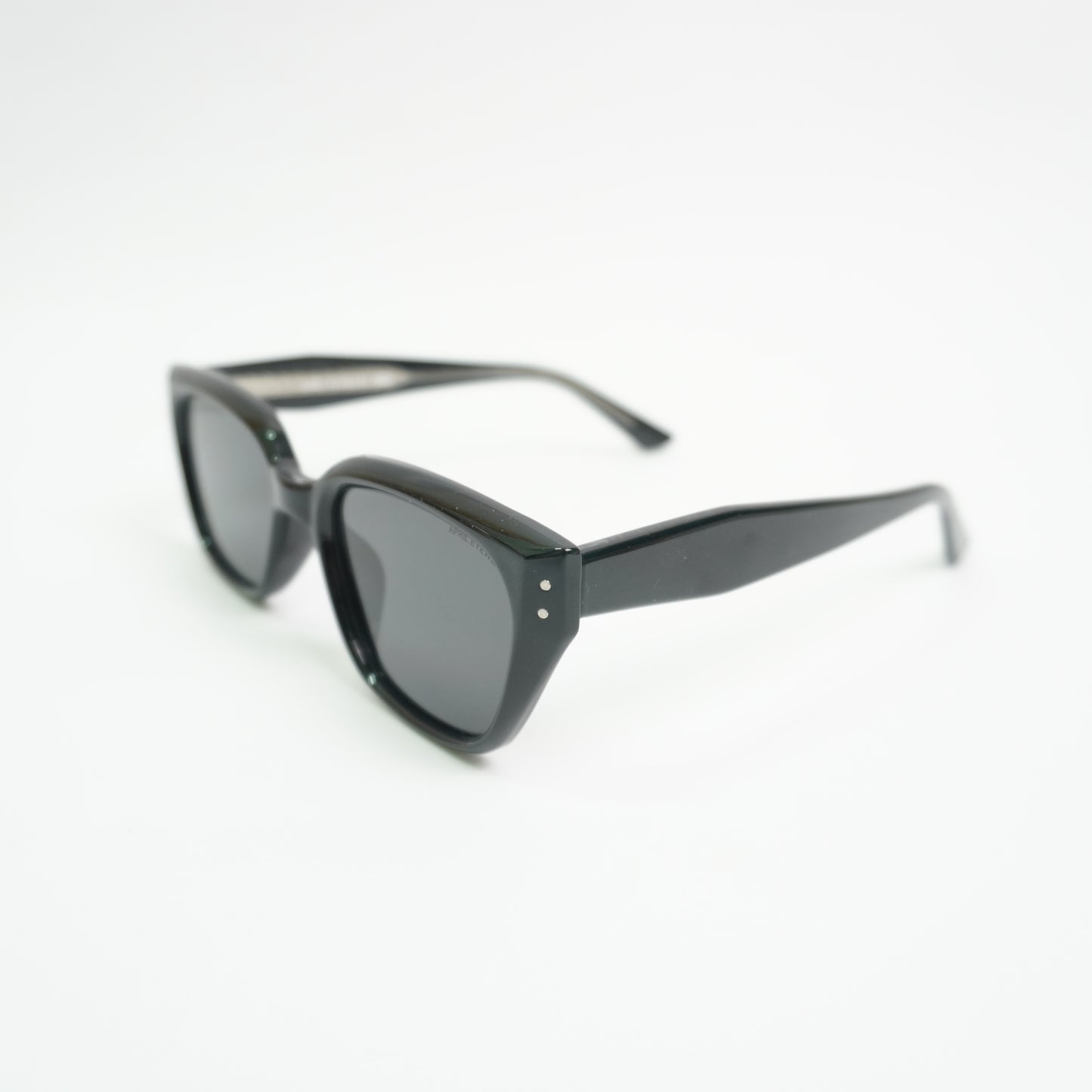 April Eyewear X Husna Sade