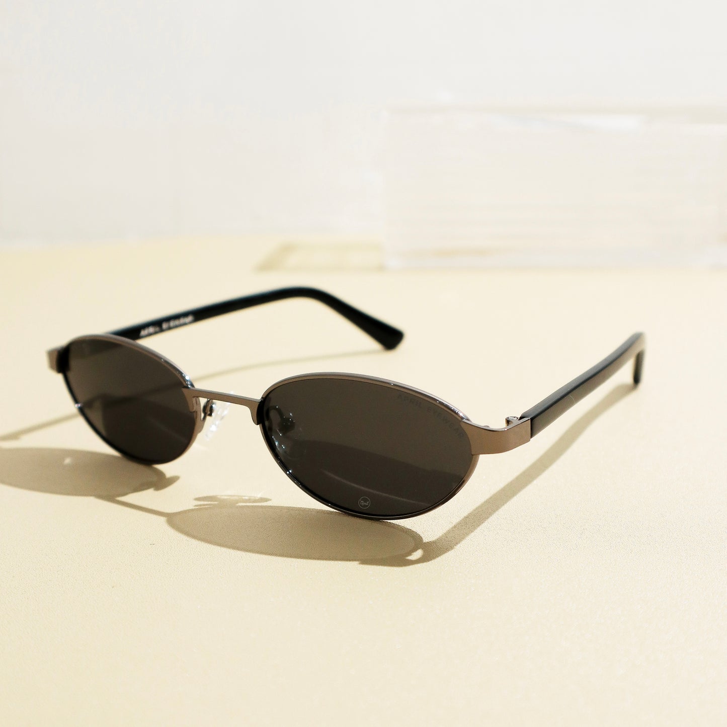 SUNNIES APRILELLE
