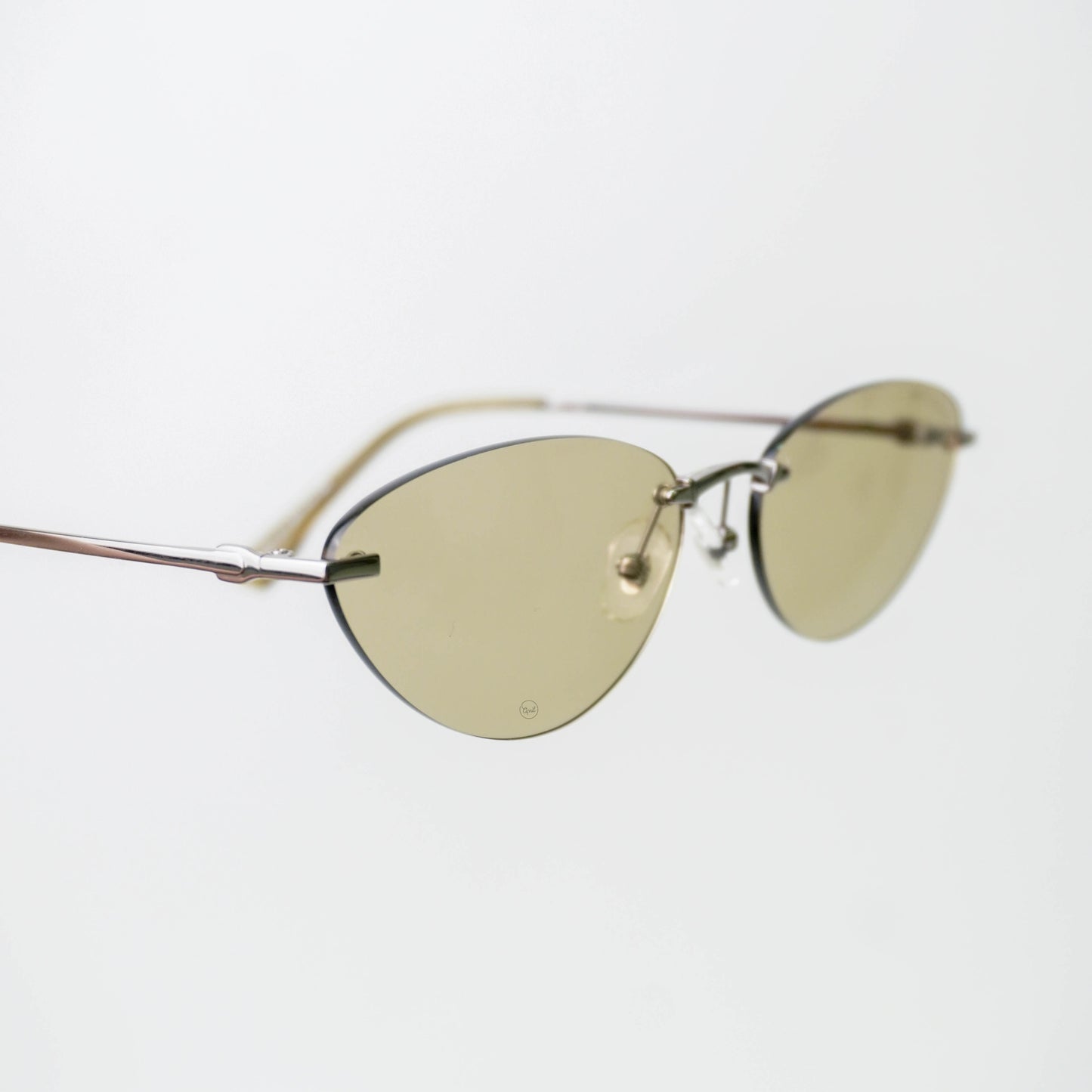 SUNNIES SINCLAIR
