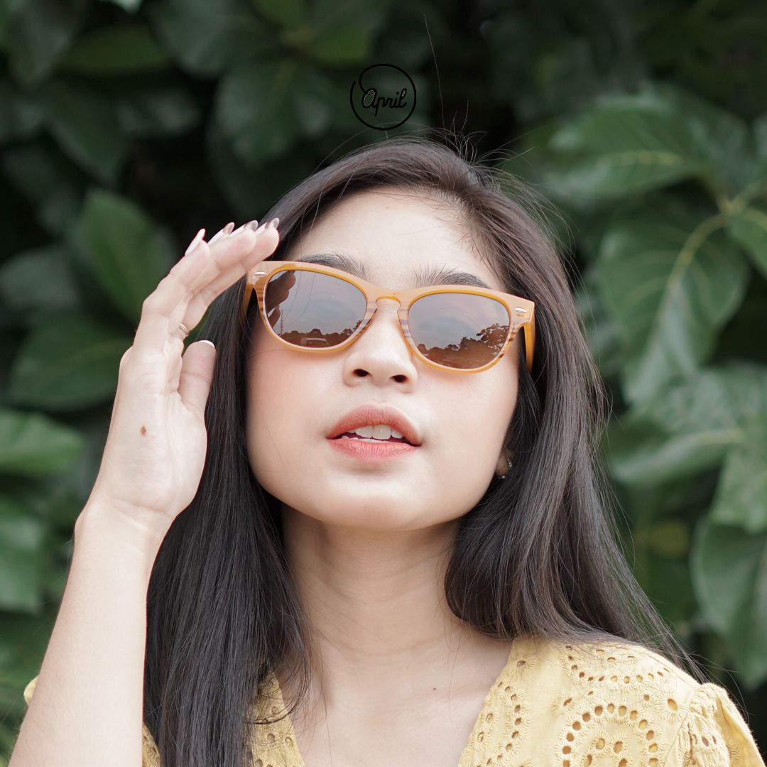 SUNNIES APRIL MOGAMI