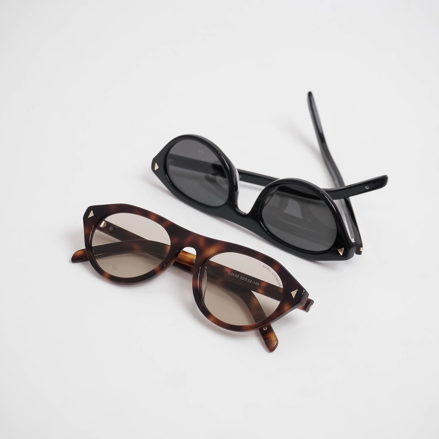 SUNNIES NOA