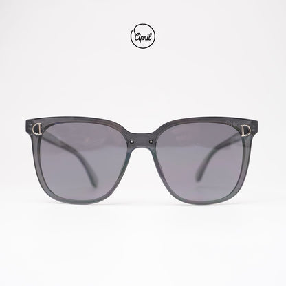 SUNNIES INITIAL