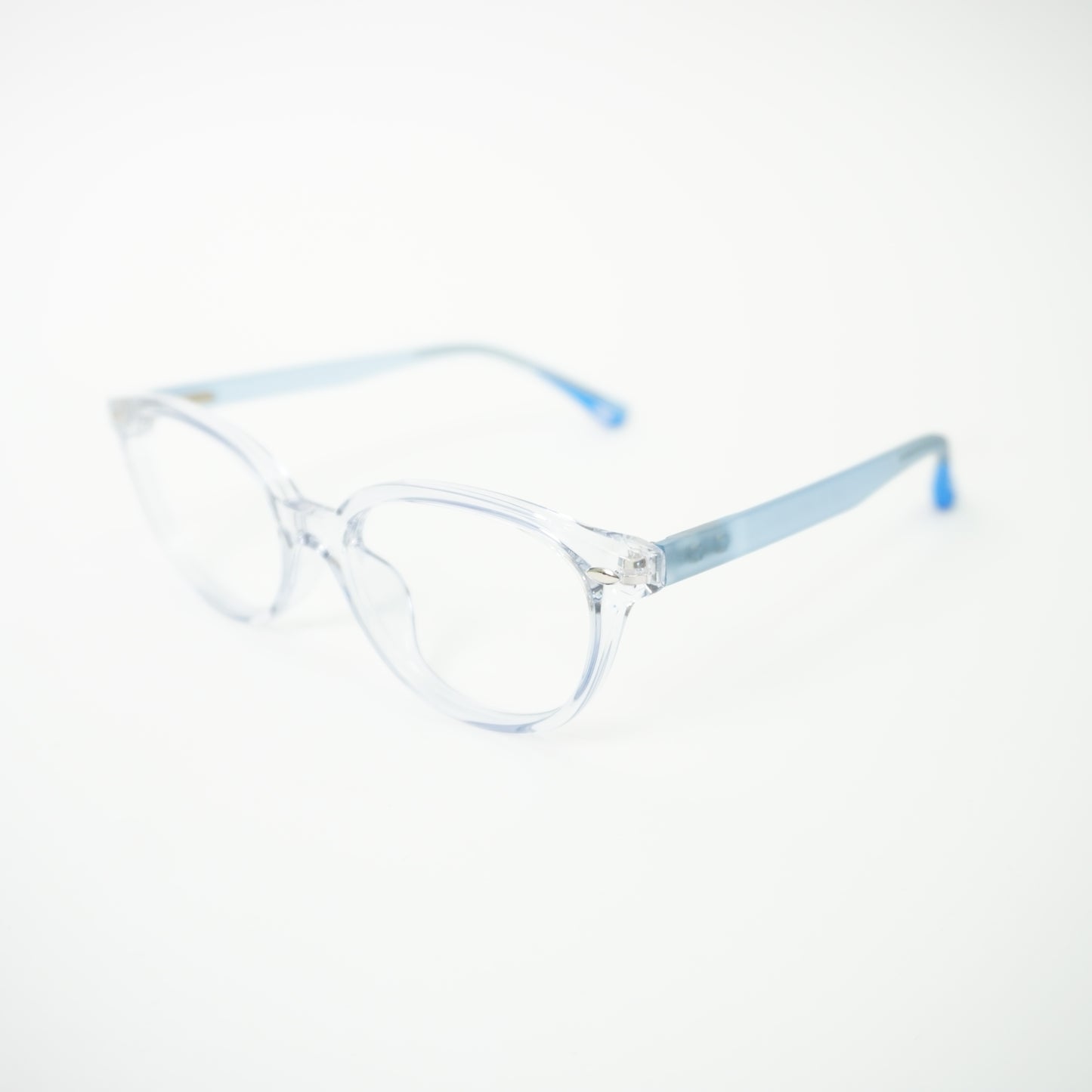 CLIP ON YUKO