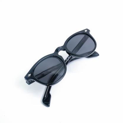 SUNNIES NOON