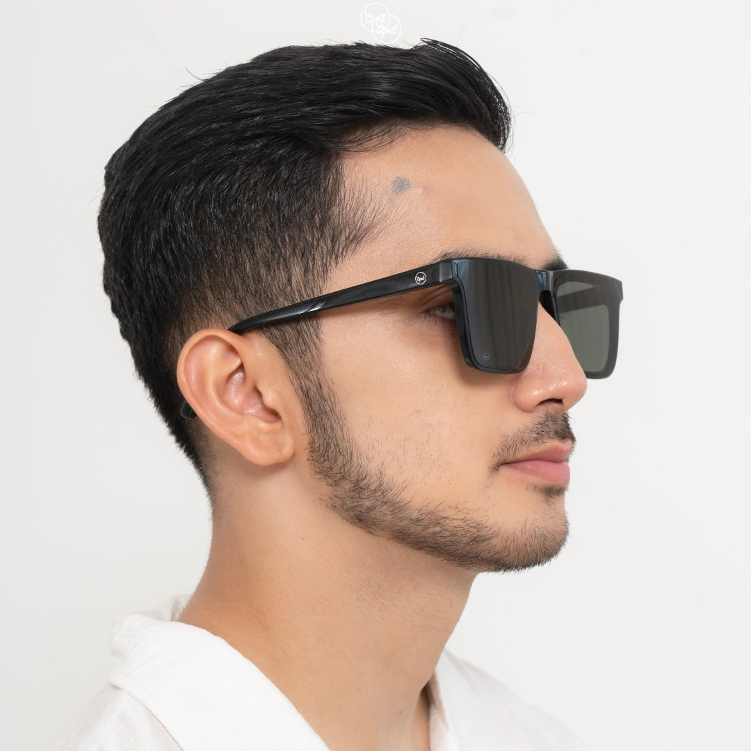 SUNNIES ABRIL