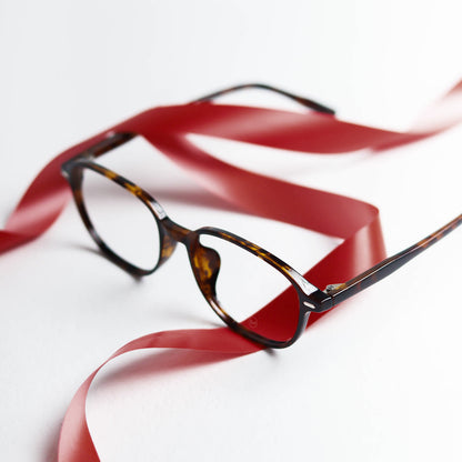 April Eyewear X Sindy Mutmaina Slen